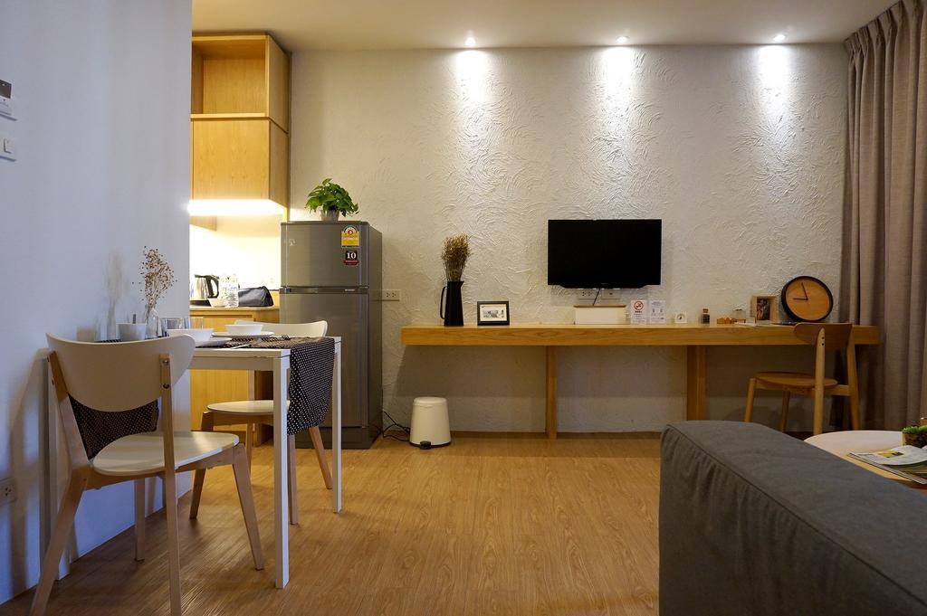 Benri Sriracha Residence Си Рача Екстериор снимка